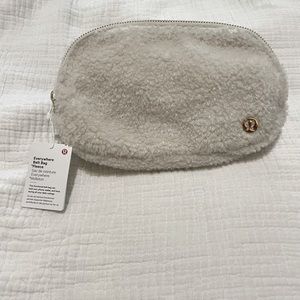 Lululemon Fleece Beltbag